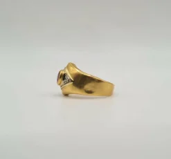 Bague or jaune sertie de diamants et rubis
