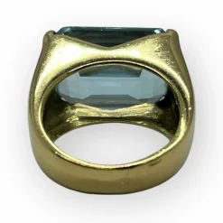 Bague or jaune Topaze bleue