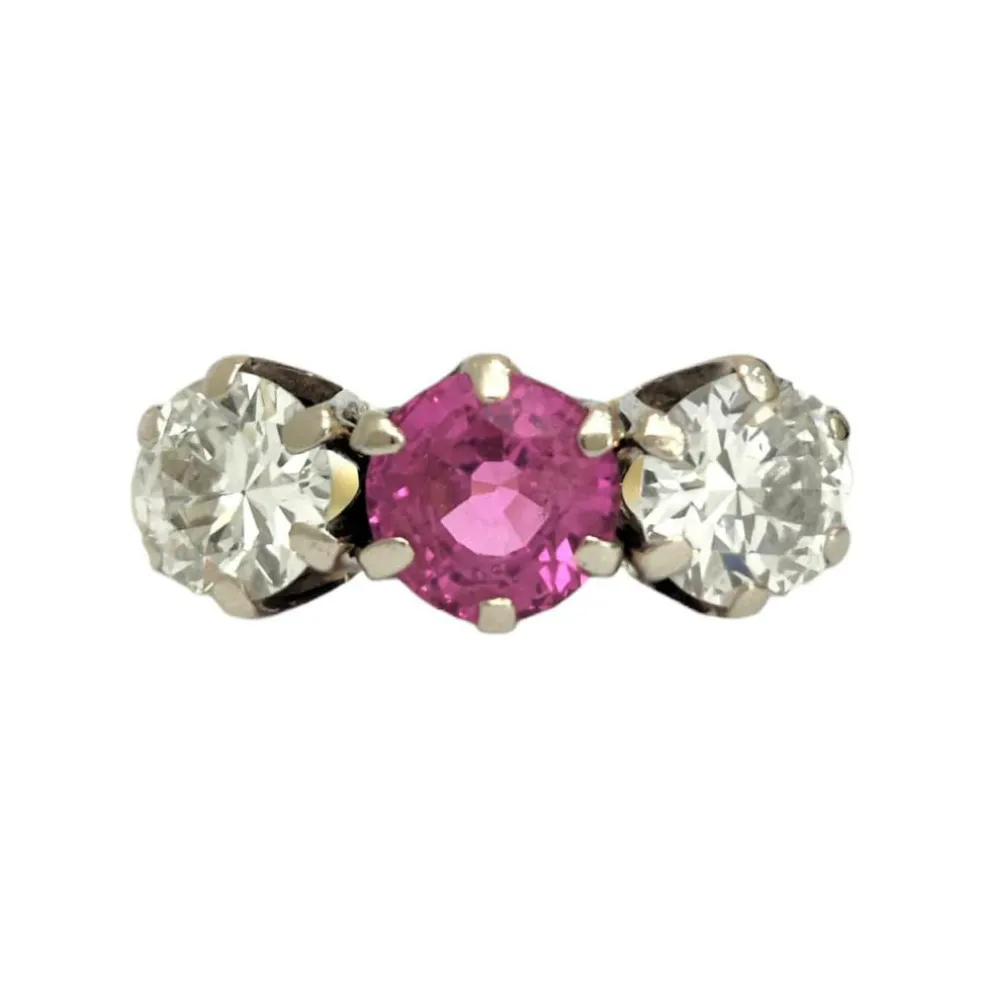 Bague or jaune trilogie saphir rose et diamants
