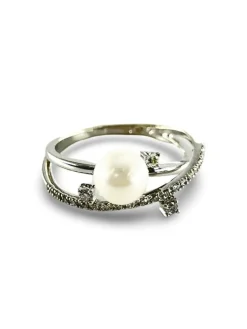 Bague or perle et diamants