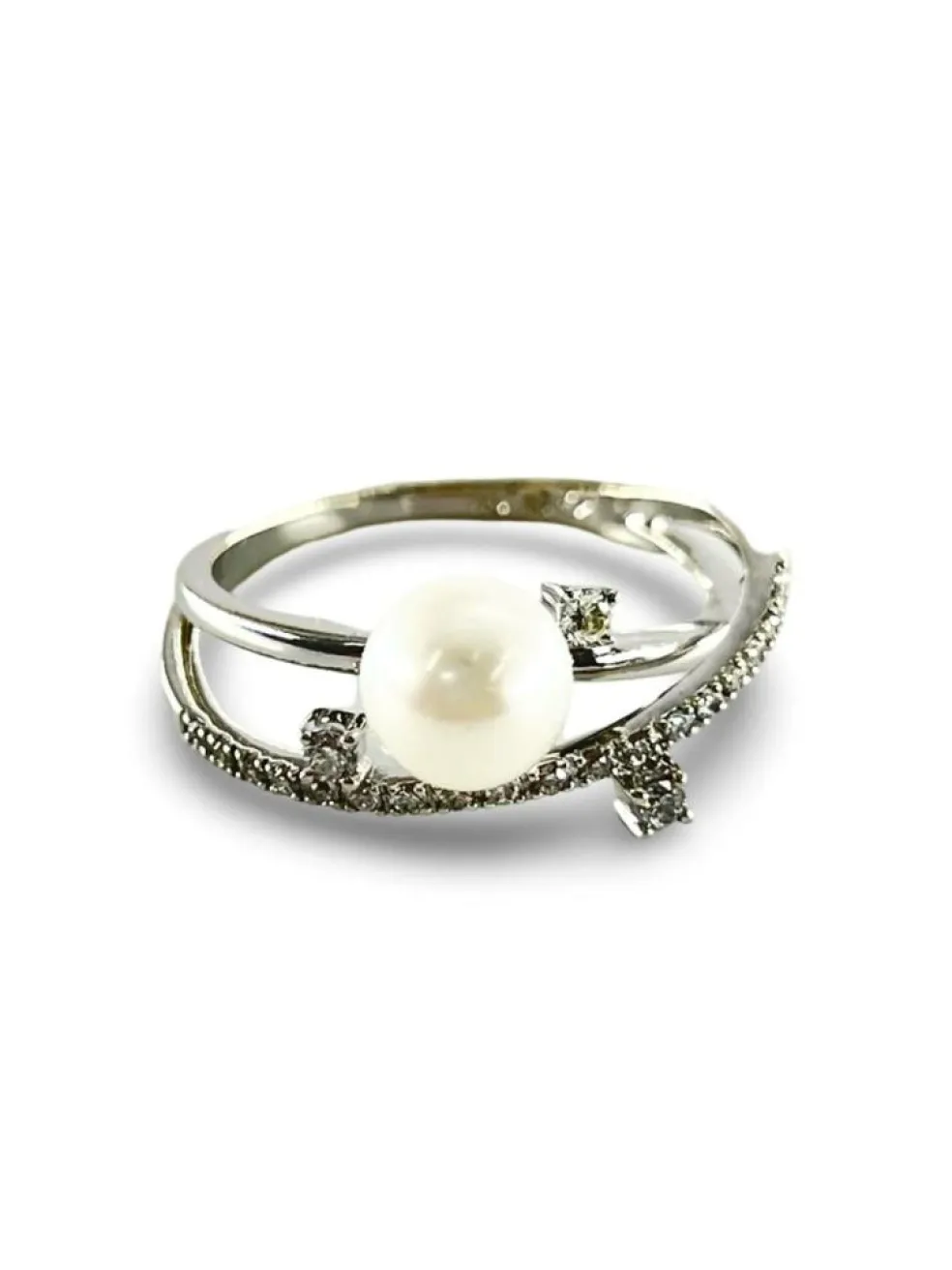 Bague or perle et diamants