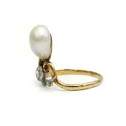 Bague or, perle et diamants