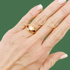 Bague or, platine, diamant, rubis.