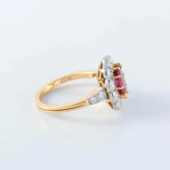 Bague or, platine et rubis