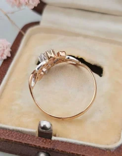 Bague or rose et blanc diamants ancienne