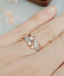Bague or rose et blanc diamants ancienne