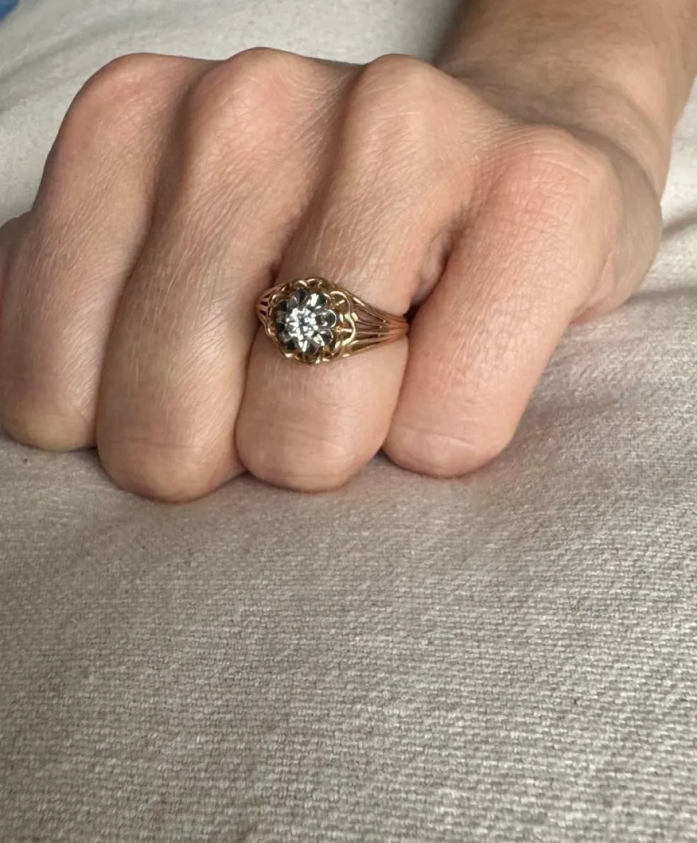 Bague or rose et diamant