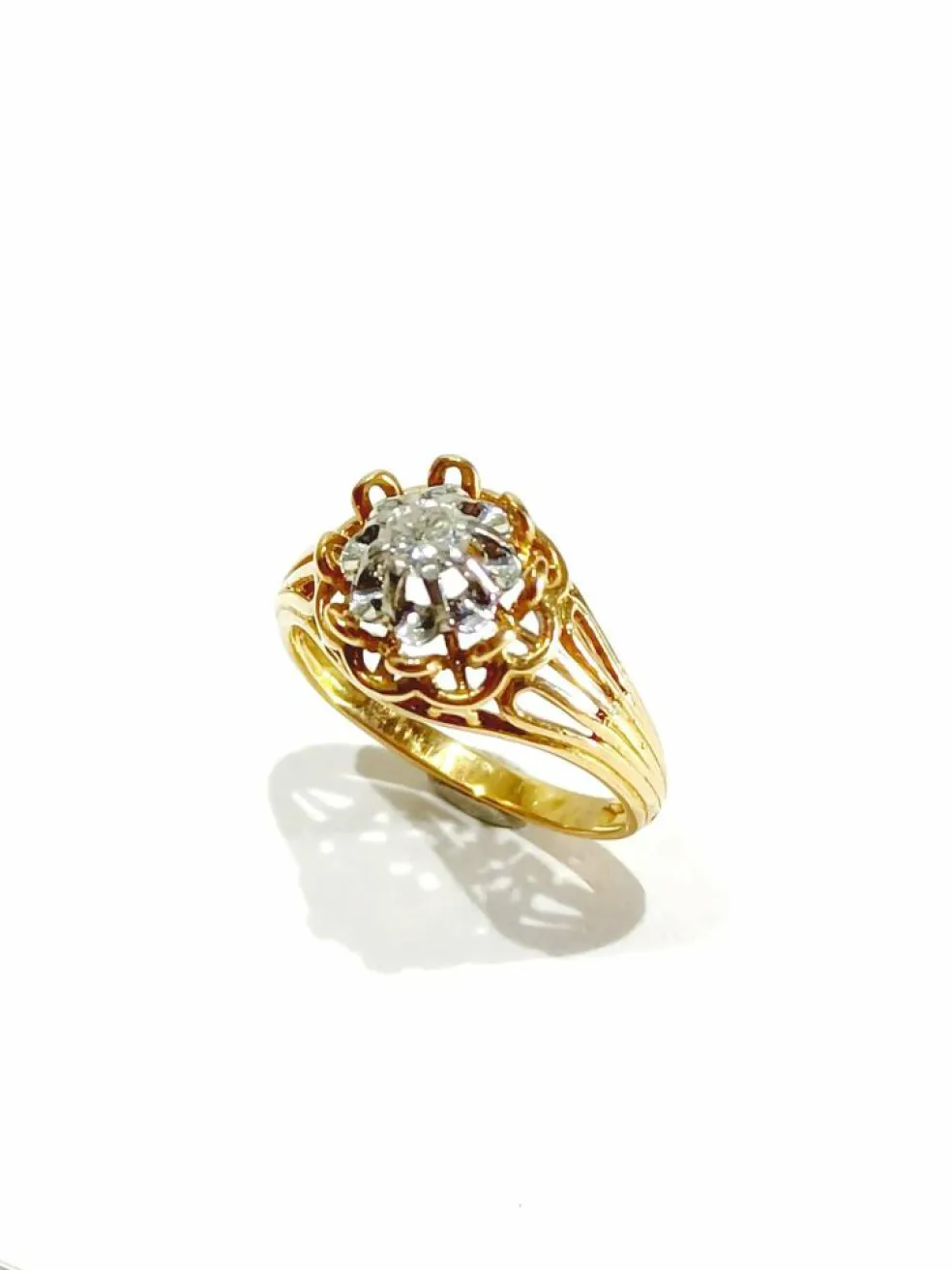 Bague or rose et diamant