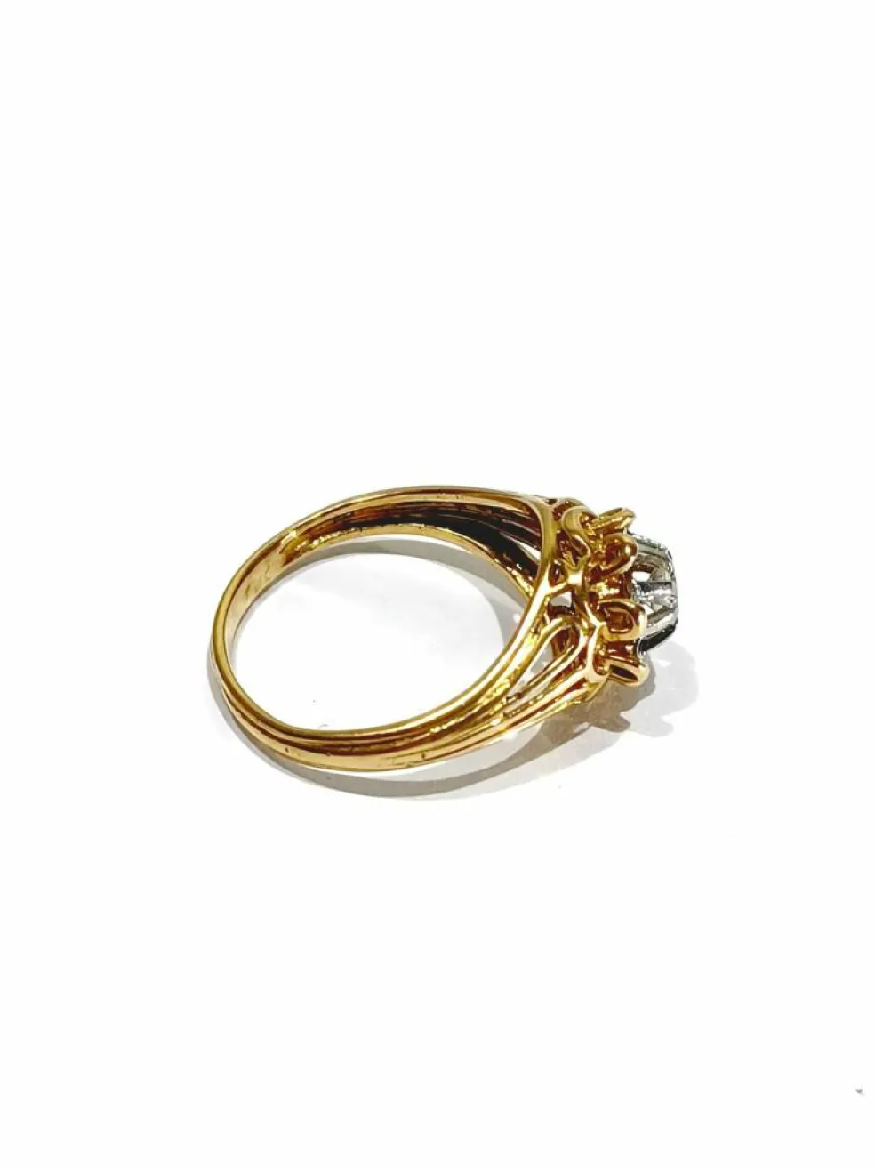Bague or rose et diamant