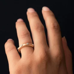 Bague or rose satiné diamants