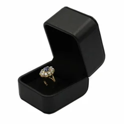Bague or, saphir et diamants