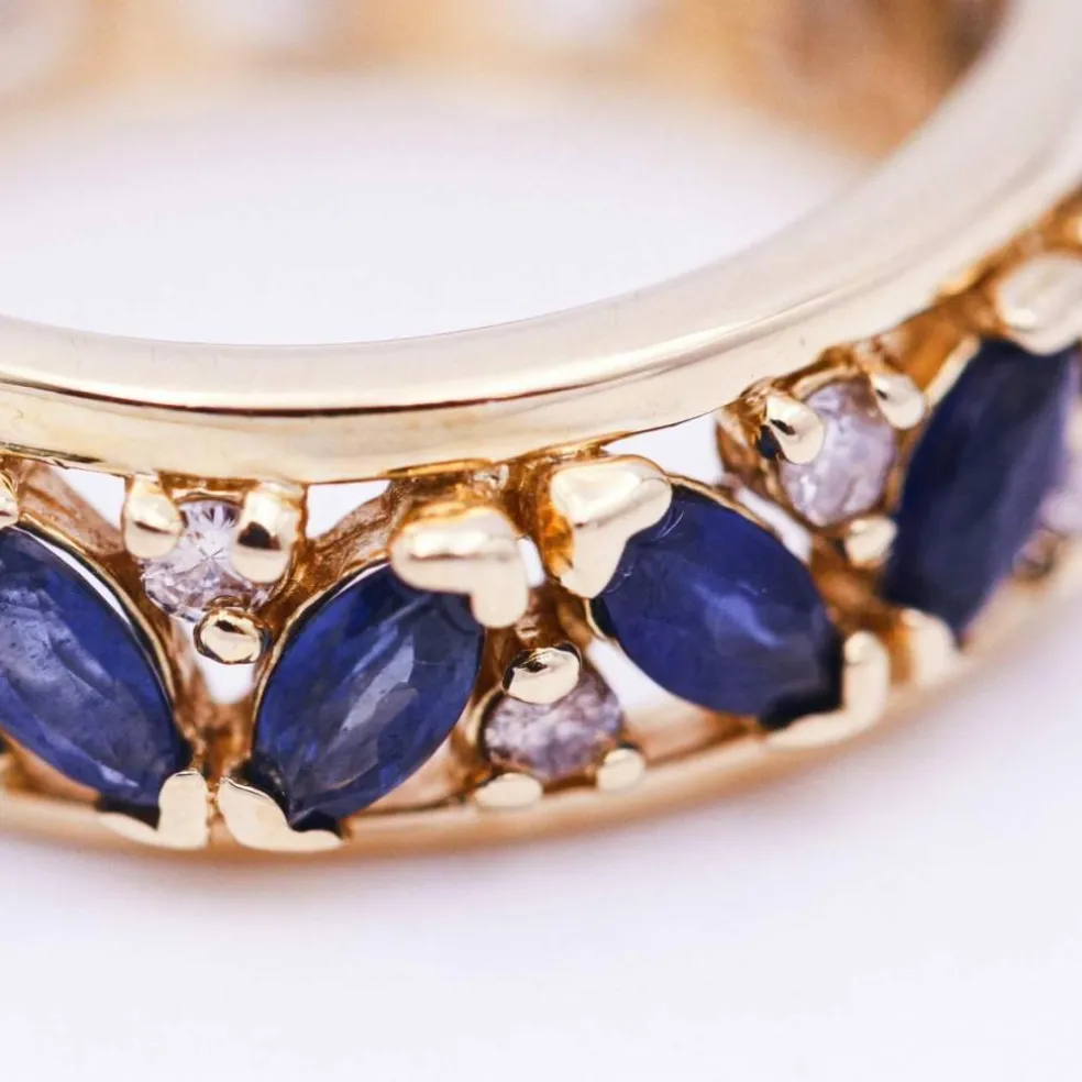 Bague or saphirs diamants