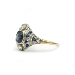 Bague or, saphirs et diamants
