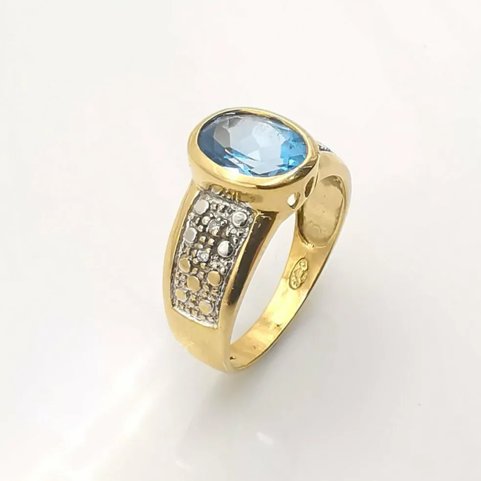 Bague or, topaze et diamants