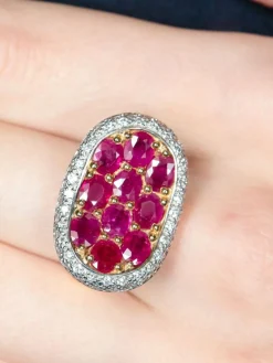 Bague ovale rubis diamants or jaune