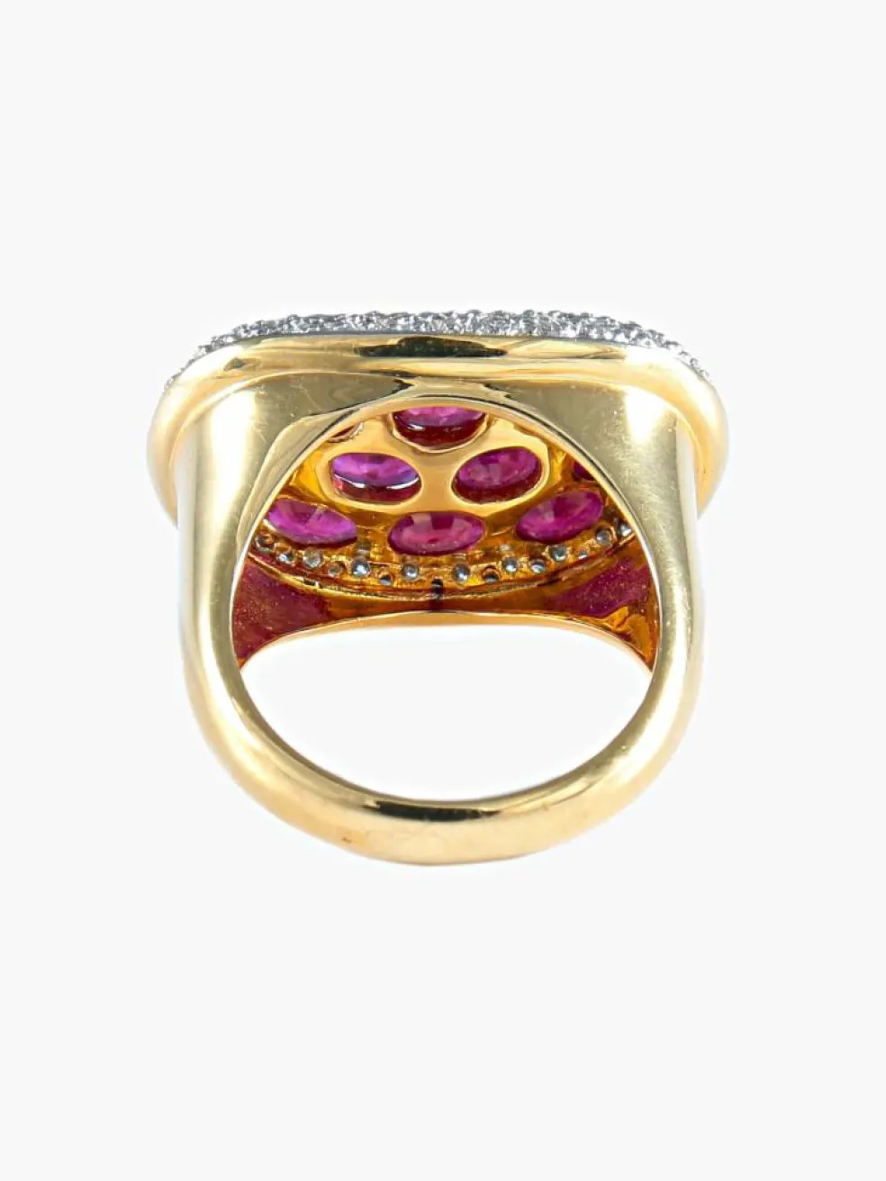 Bague ovale rubis diamants or jaune