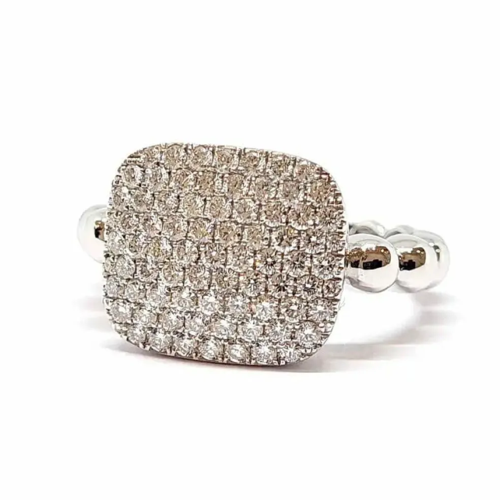 Bague pavée or blanc diamants