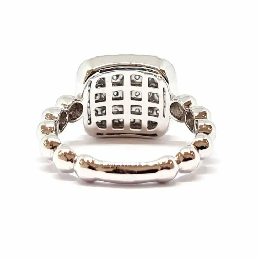 Bague pavée or blanc diamants
