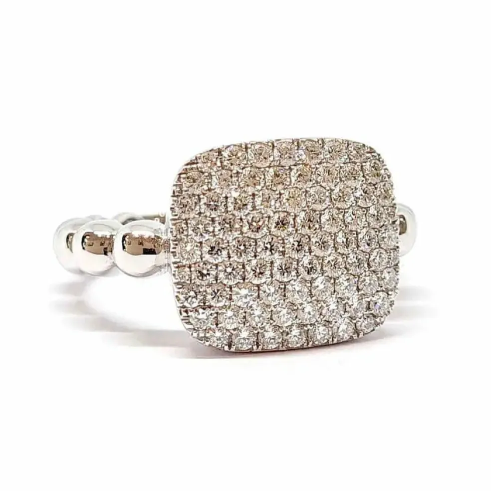 Bague pavée or blanc diamants