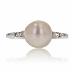 Bague perle de culture et diamants ancienne