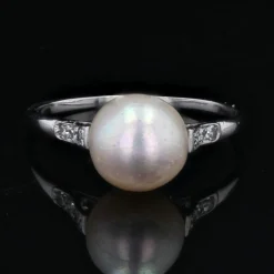 Bague perle de culture et diamants ancienne