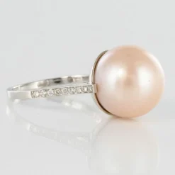 Bague perle de culture rose et diamants