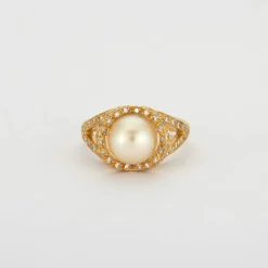 Bague perle, diamants, or jaune