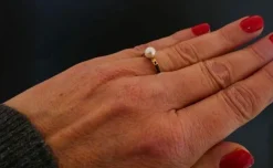 Bague perle, poils d'éléphant, Or