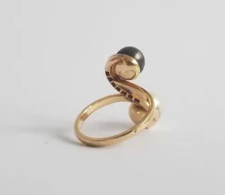 Bague Perles de culture et diamants anciens