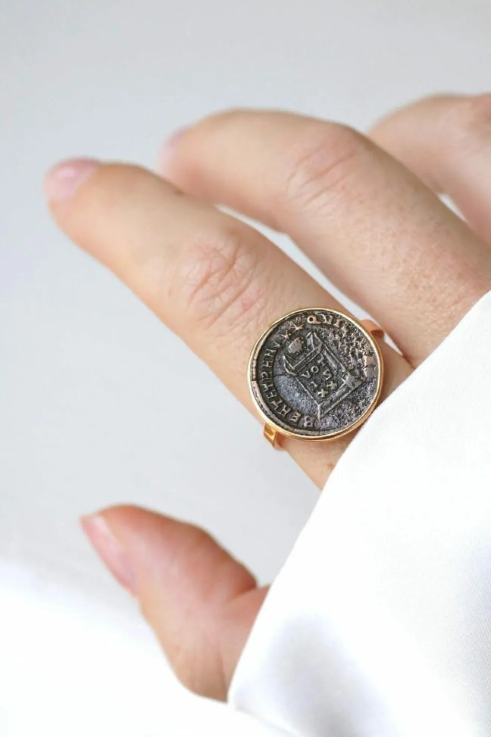 Bague pièce romaine Nummus