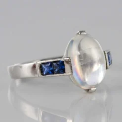 Bague pierre de lune et saphirs