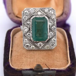 BAGUE PLATINE - ÉMERAUDE et DIAMANTS - DÉCO'