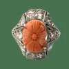 Bague platine avec corail rose gravé et diamants