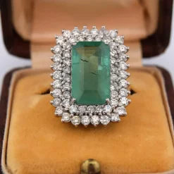 BAGUE PLATINE avec émeraude et diamants - DECO'