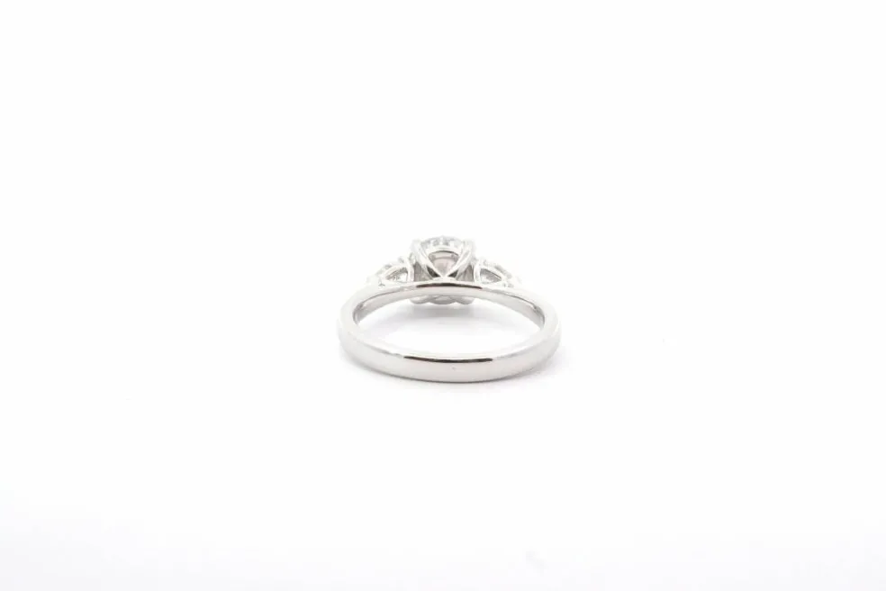 Bague platine diamants