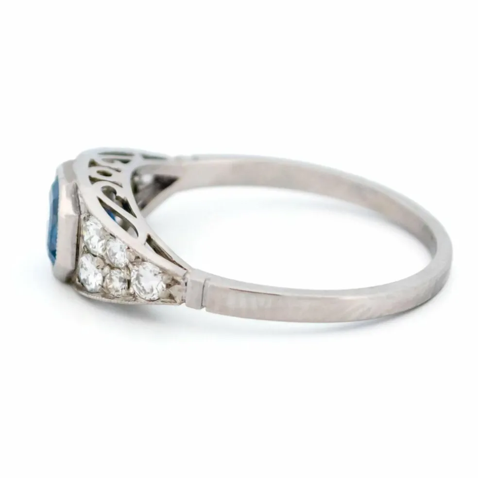 Bague Platine Est-Ouest Diamant Saphir