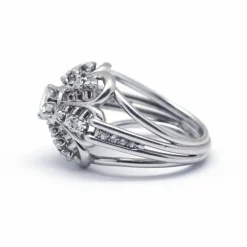 Bague platine et diamants