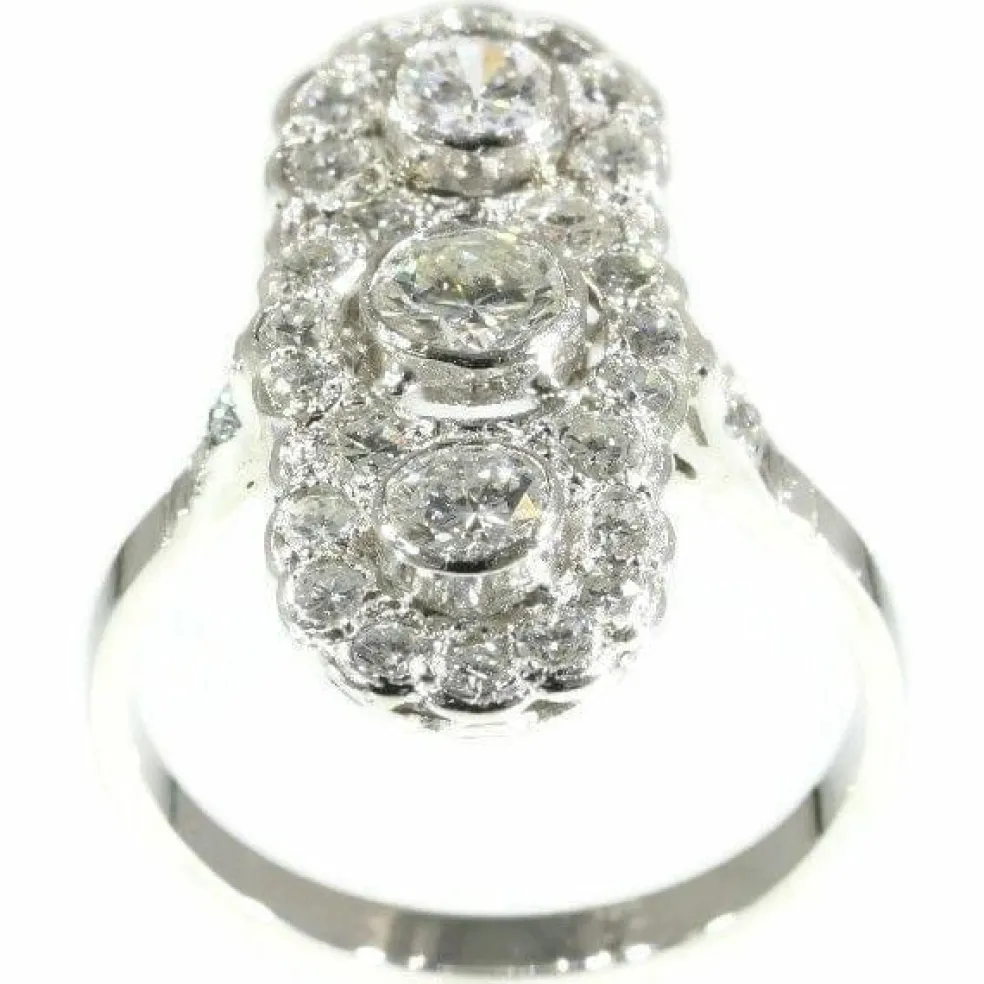 Bague platine et diamants