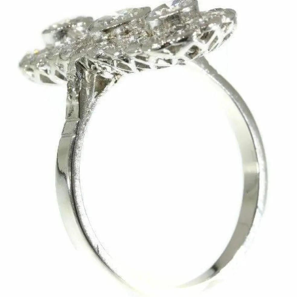 Bague platine et diamants