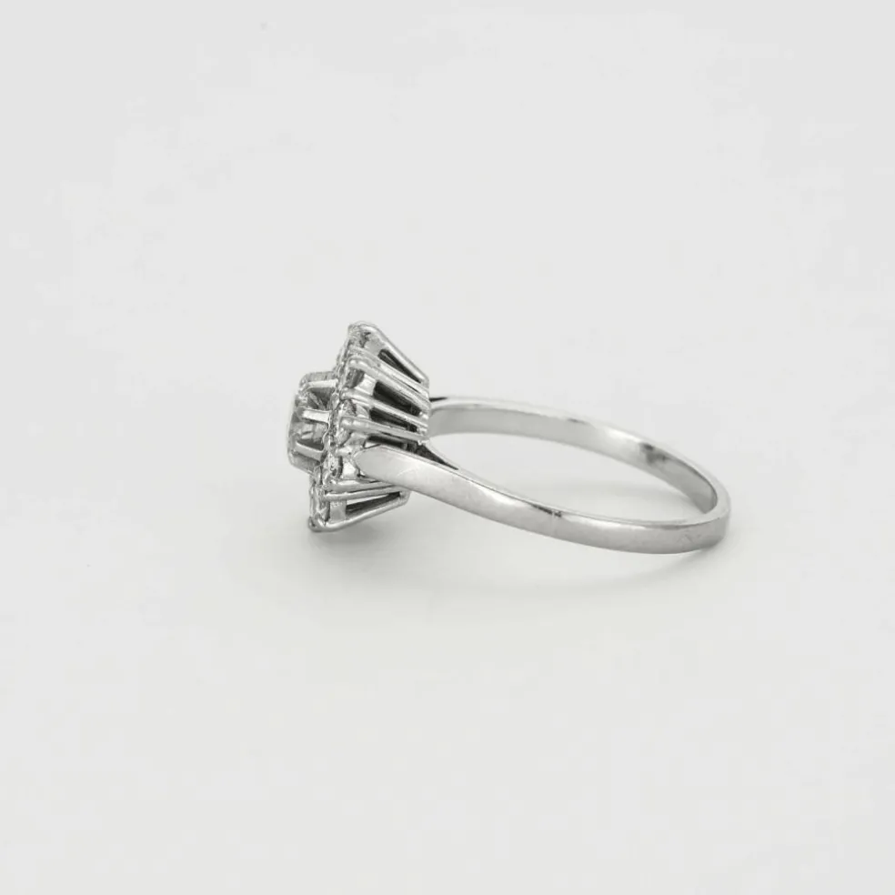 Bague platine et or gris avec diamants