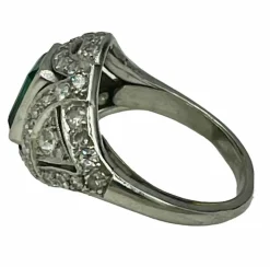 Bague platine émeraude diamants