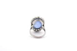 Bague platine saphir cabochon de 17,65 cts et diamants