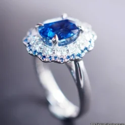 Bague platine saphir diamants