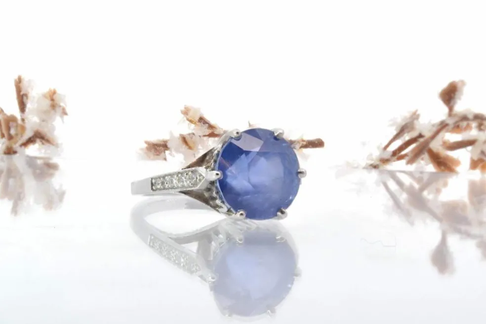 Bague Platine Saphir Diamants