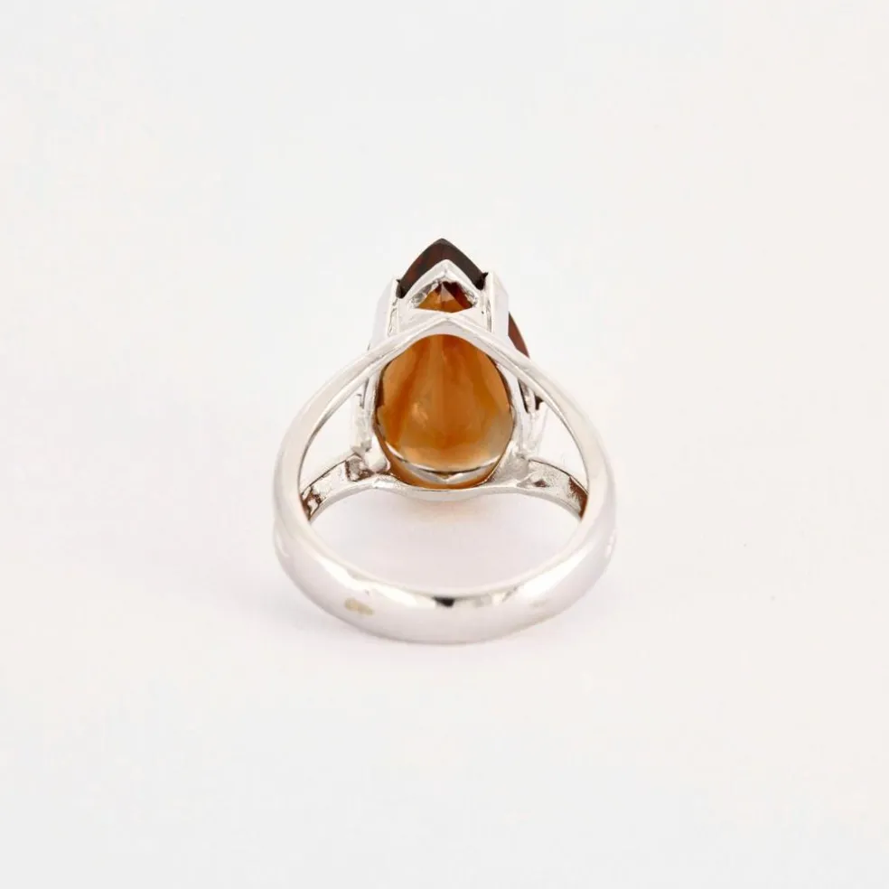 Bague Poire or blanc grenat