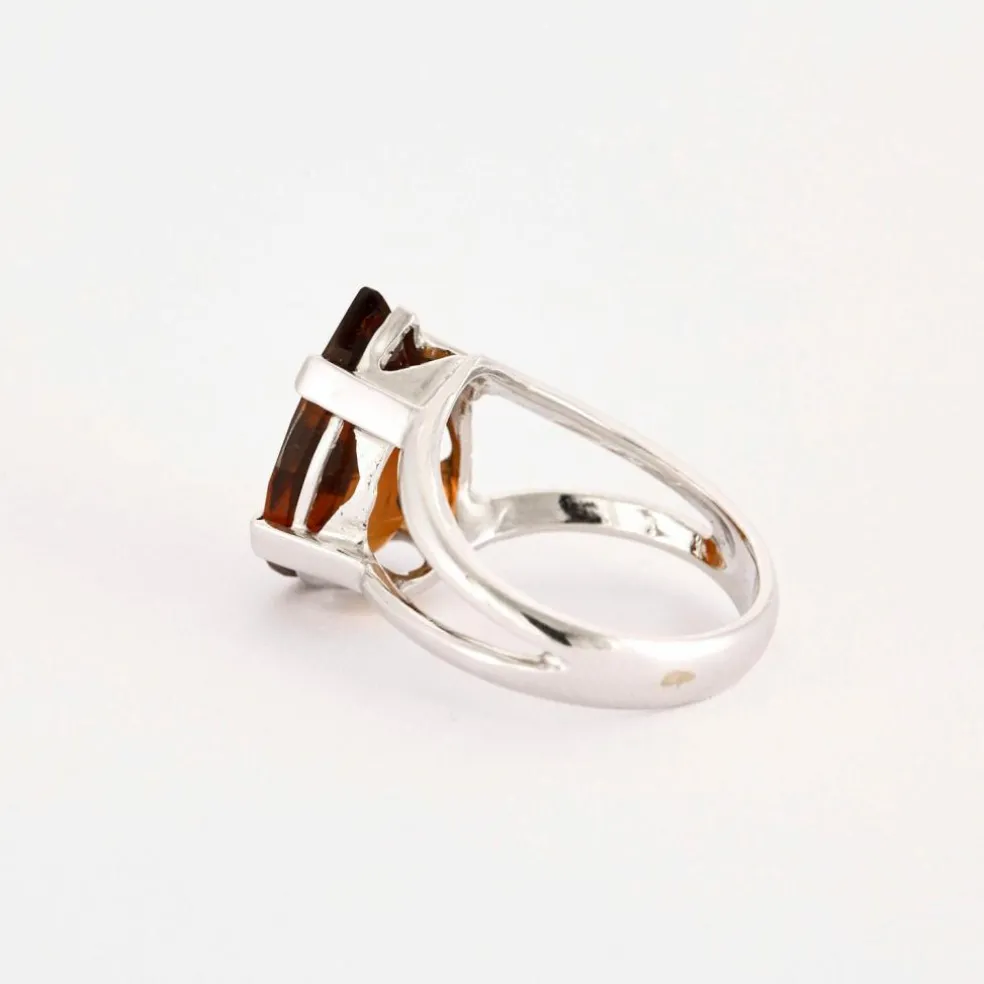 Bague Poire or blanc grenat
