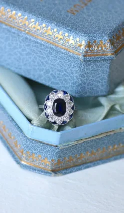 Bague Pompadour Art Déco Saphir et Diamants