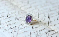 Bague Pompadour Cabochon Améthyste et Diamants