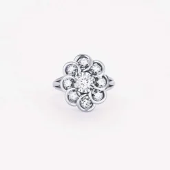 Bague pompadour diamants or blanc et platine