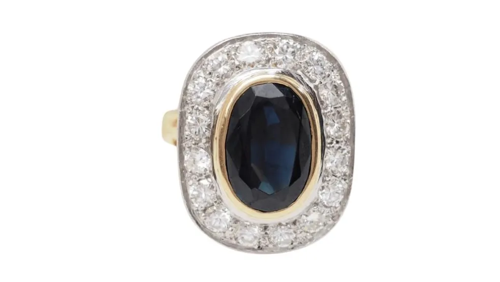Bague pompadour en or bicolore, saphir et diamants